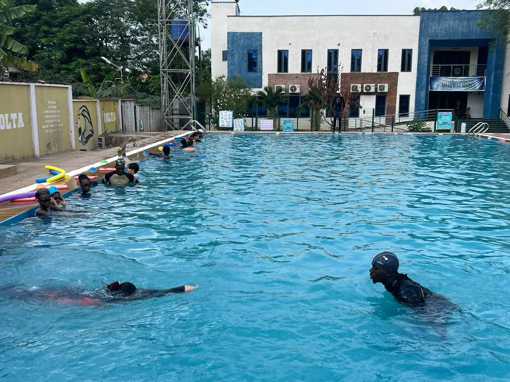 9th-10th Grade Swimming (2)