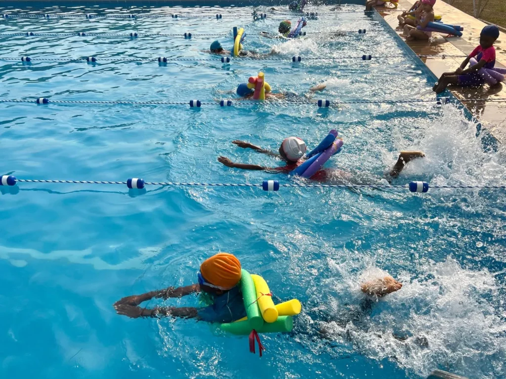 Lower Elementary Swimming (16)