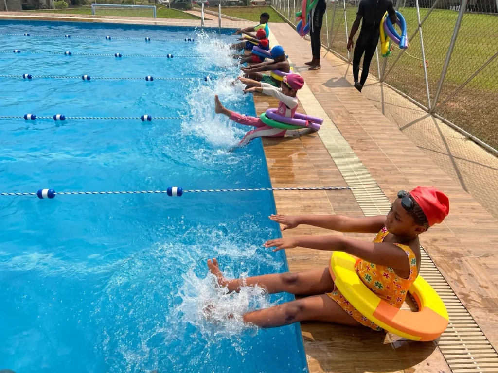 Lower Elementary Swimming (5)